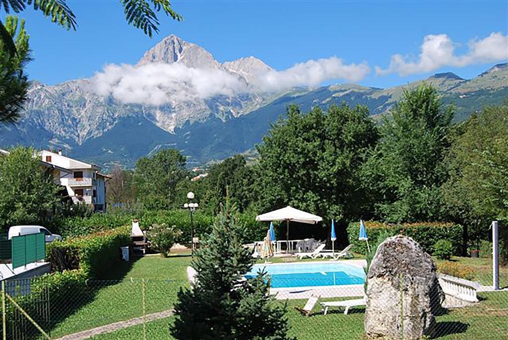 Residence La Piscina Isola del Gran Sasso d'Italia Exterior photo